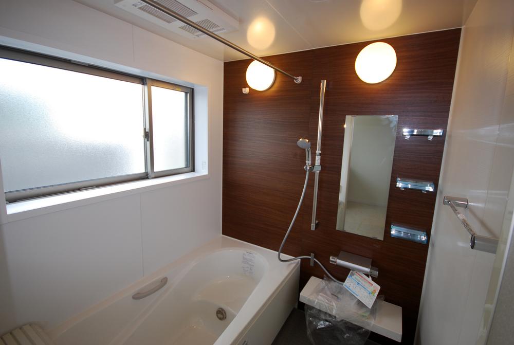 Bathroom. Indoor (September 2013) Shooting