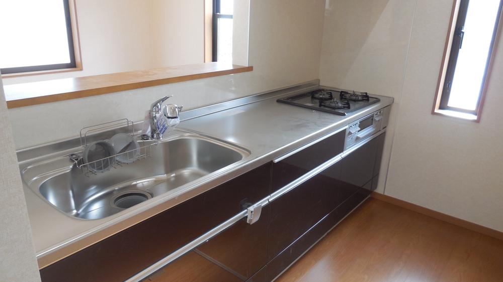 Kitchen. Indoor (10 May 2013) Shooting