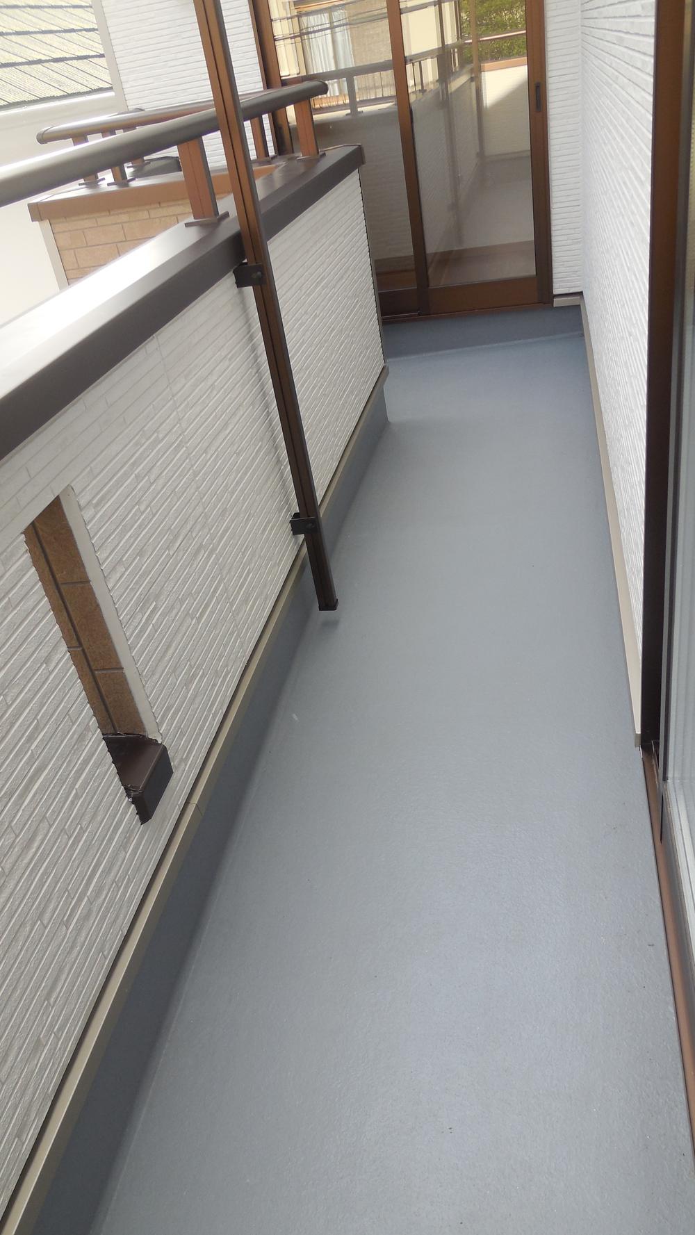 Balcony. Local (10 May 2013) Shooting