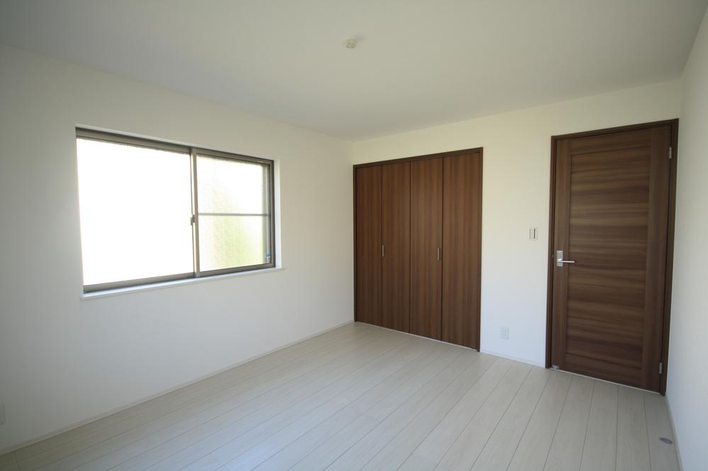 Non-living room. Indoor (September 2013) Shooting