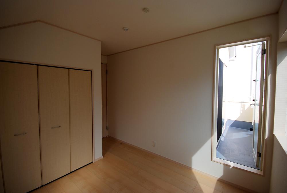 Non-living room. Room (August 2013) Shooting