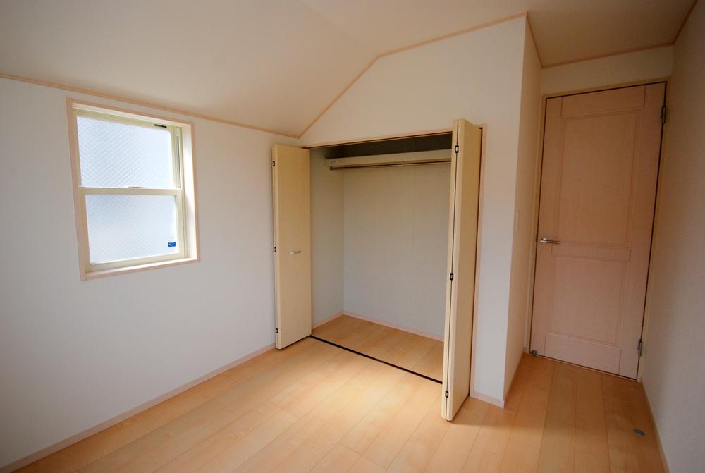 Receipt. Room (August 2013) Shooting