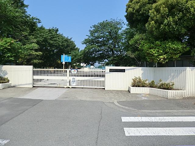 Primary school. 266m to Fuchu City Koyanagi Elementary School