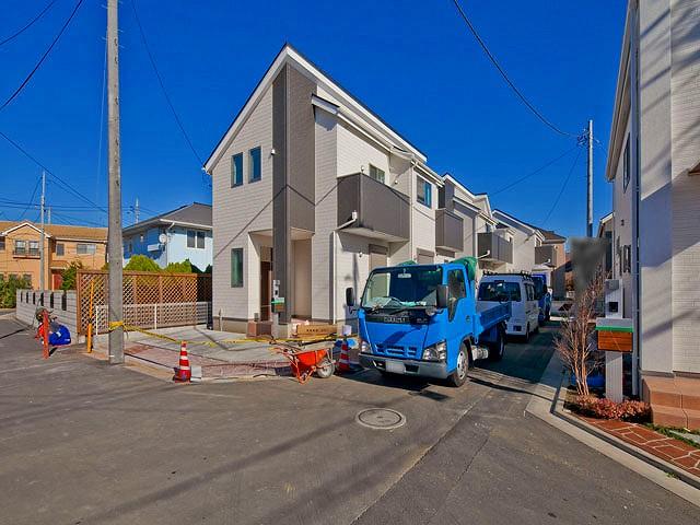 Local appearance photo. Local (10 May 2013) Shooting M Building