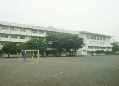 Primary school. Yazaki 600m up to elementary school (elementary school)