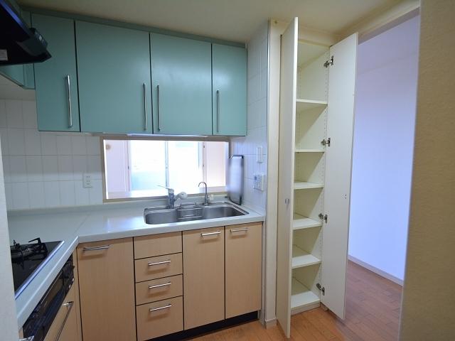 Receipt. Glorio Fuchu Tamagawa kitchen storage