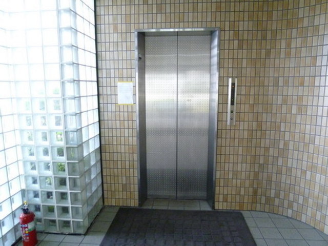 Other common areas. Elevator