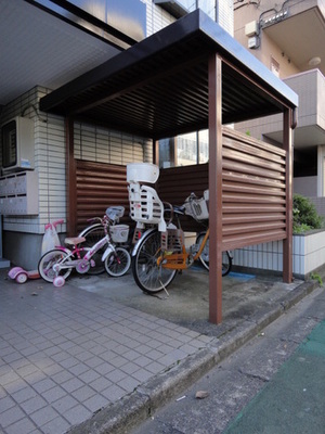 Other common areas. Is a bicycle parking lot. 