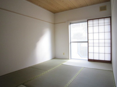 Living and room.  ☆ Japanese-style room 6 quires ☆