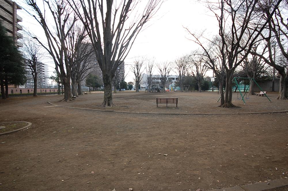 park. 808m to Musashino park