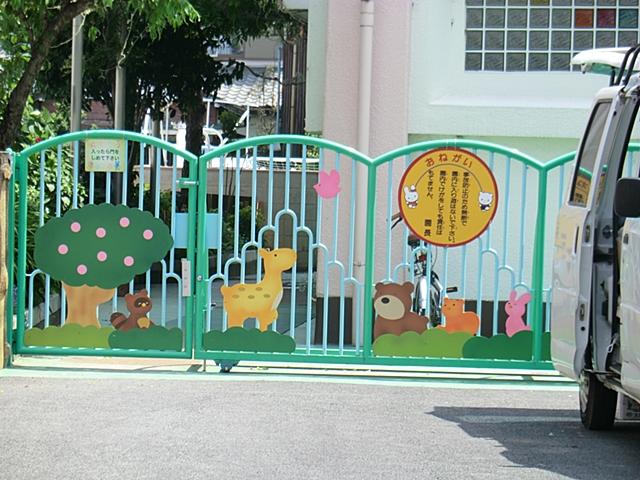 kindergarten ・ Nursery. Suginoko 242m to the third nursery school