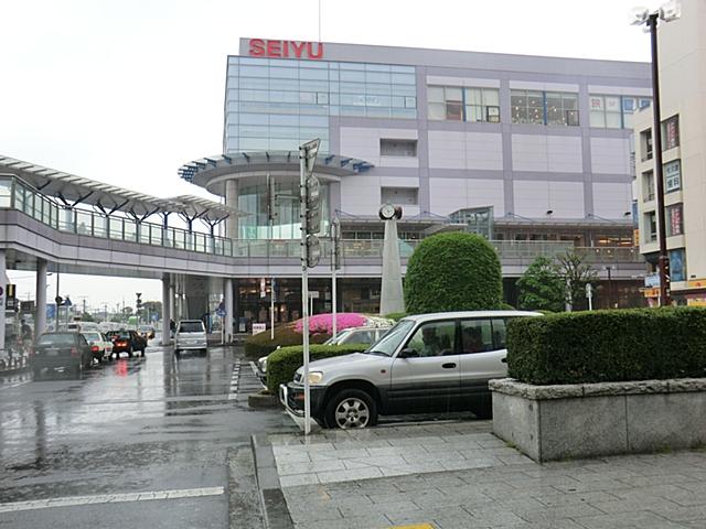 Shopping centre. 1038m to Muji Seiyu Fussa shop