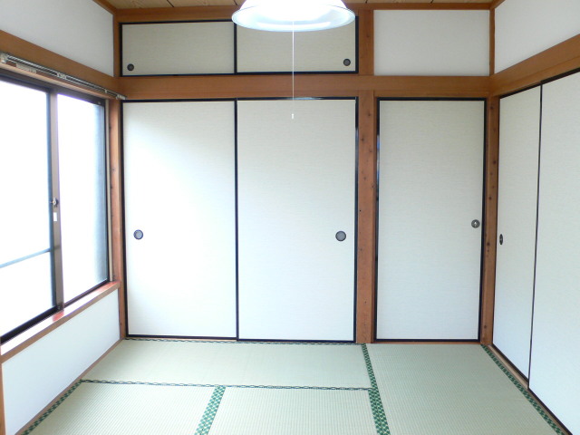 Living and room. Japanese-style storage