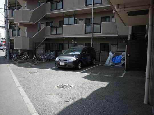 Parking lot