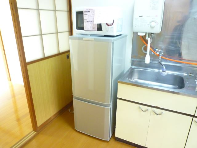 Other Equipment. refrigerator, It is with a microwave oven