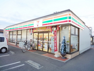 Convenience store. 385m to Seven-Eleven (convenience store)