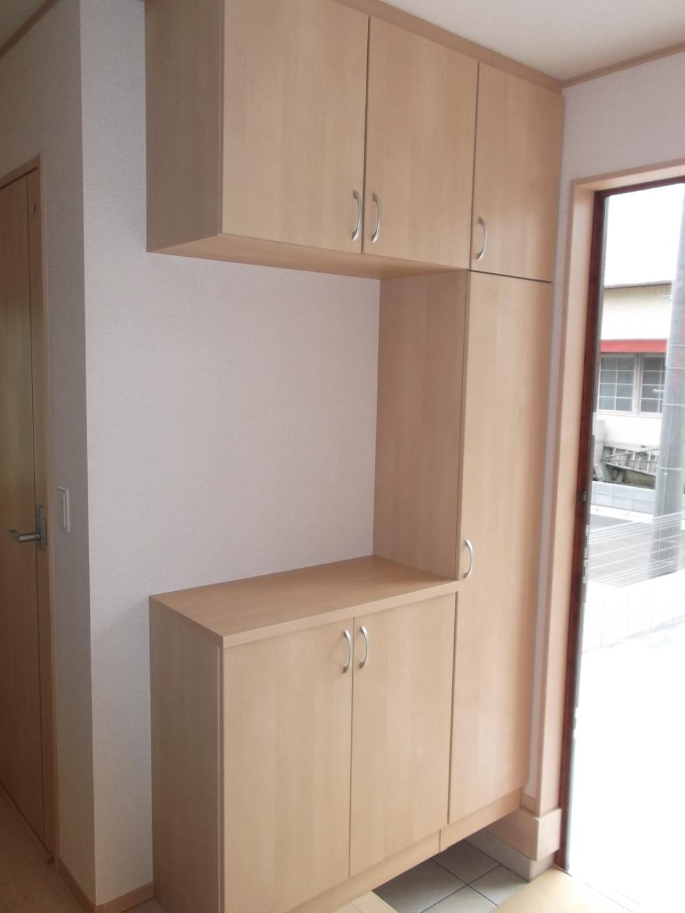 Same specifications photos (Other introspection). Same specifications cupboard