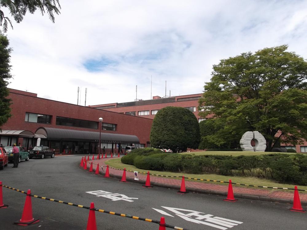 Hospital. Tokyo Medical University 580m comprehensive medical facilities to Hachioji Medical Center is the peace of mind is in walking distance. 