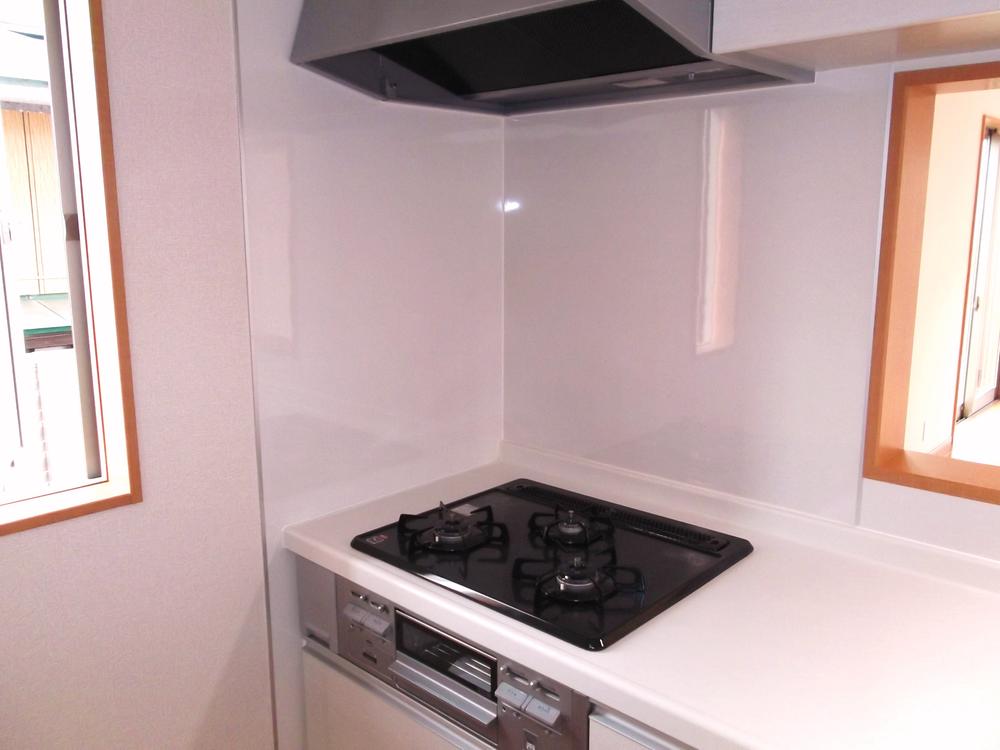 Same specifications photo (kitchen). Same specification (the color of the panel may vary)