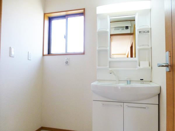 Wash basin, toilet. Washbasin with shower to change the living comfortable