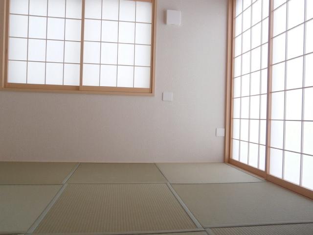 Non-living room. Building 2 First floor Japanese-style room