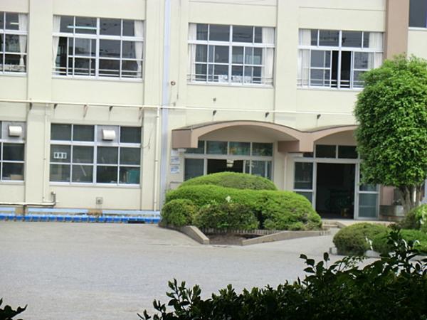 Primary school. 1172m to Hachioji City Matsueda Elementary School