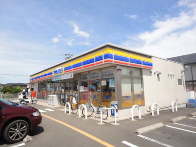 Convenience store. MINISTOP Motohachioji-cho 2-chome up (convenience store) 555m