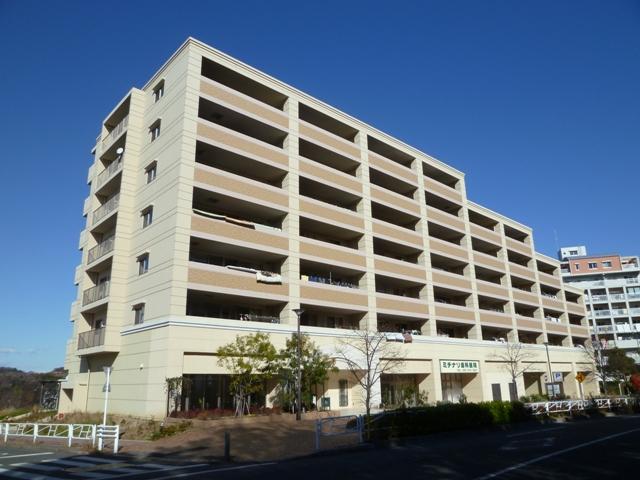 Local appearance photo. 2007 Built ・ Station 12 minutes' walk