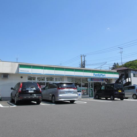 Convenience store. 310m to Family Mart (convenience store)