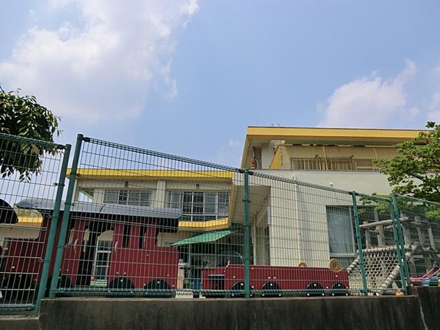 kindergarten ・ Nursery. Lad 180m to nursery school