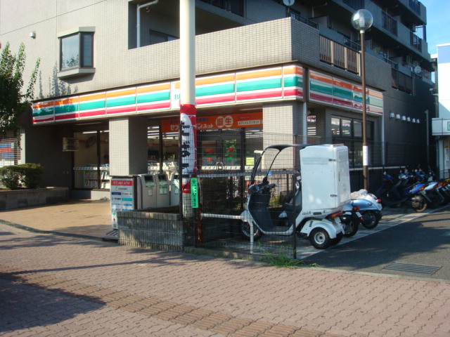 Other. Seven-Eleven Hachioji Katakura Station North shop