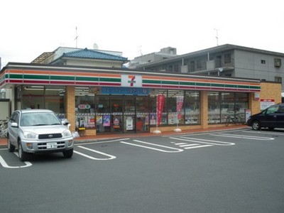 Convenience store. 430m to McDonald's (convenience store)