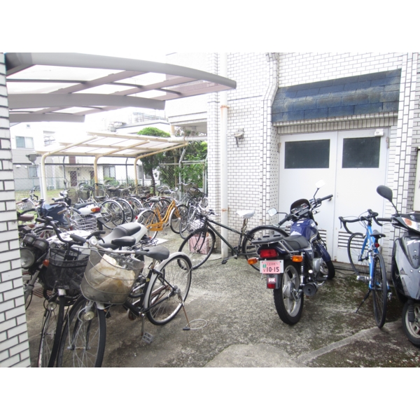 Other common areas. Bicycle-parking space, Motorcycle Parking. It is essential for students.