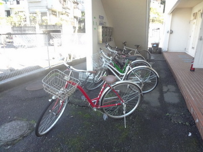 Other common areas.  ☆ Bicycle-parking space ☆ 