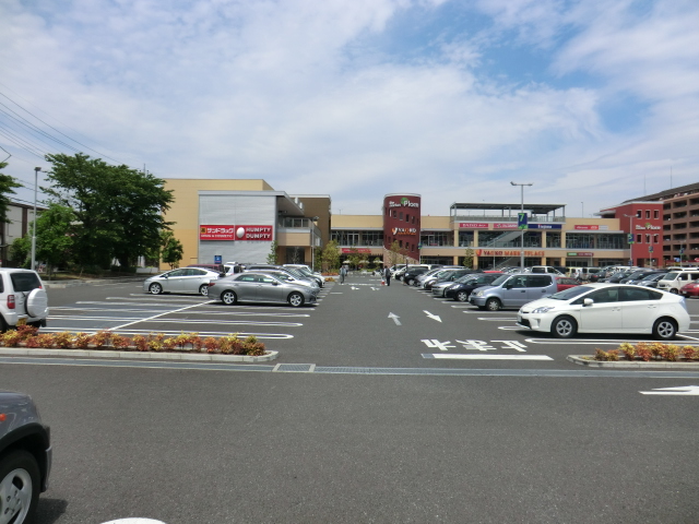 Home center. Nojima west Hachioji up (home improvement) 417m