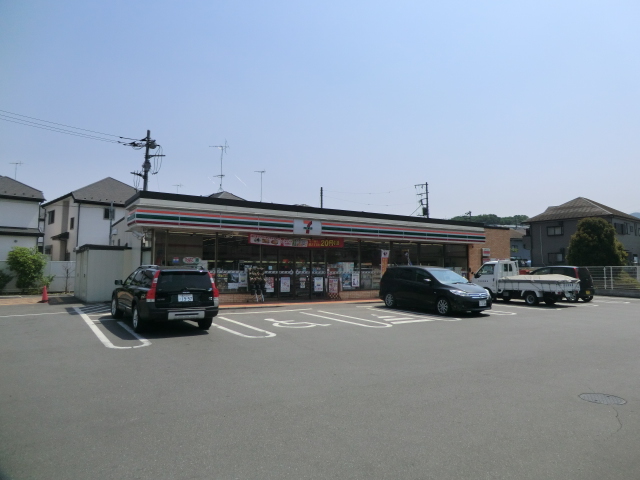 Convenience store. Seven-Eleven Hachioji Nishiterakata store up (convenience store) 663m