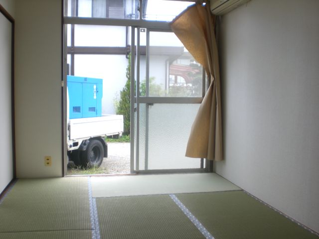 Living and room. Relaxing Japanese-style room