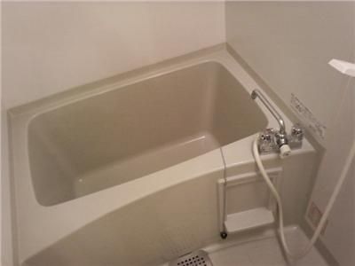 Bath. Bathroom where you can relax comfortably