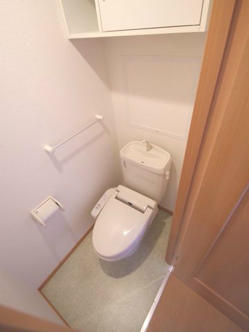 Toilet. It will be photos of Room No. of different same building (image)