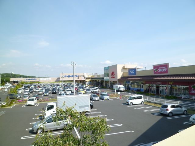 Shopping centre. 300m until Kopio (shopping center)