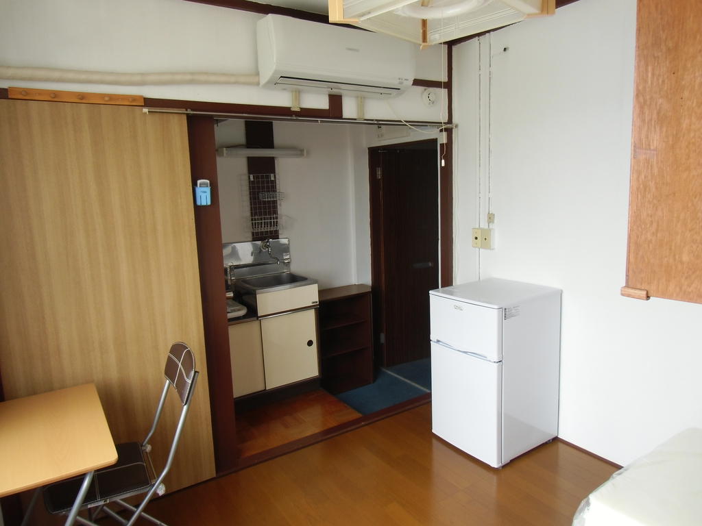 Other Equipment. desk ・ Chair ・ refrigerator