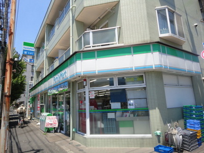 Convenience store. FamilyMart 148m to Hachioji Myojin Machiten (convenience store)