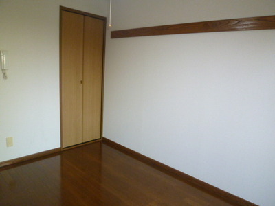 Living and room.  ☆ Western-style 6 tatami flooring ☆ 