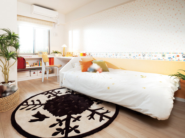 Interior.  [Children's room] Each room is, Adopt the amount of storage abundant closet or walk-in closet. Family also prepared family closet with a plan that can be used by everyone. Storage space of enhancement brings the room to life.