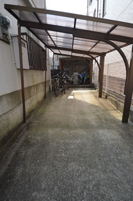 Other common areas.  ☆ Bicycle-parking space ☆ 