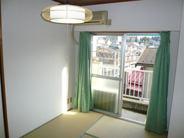 Living and room. It contains the refreshing breeze from the window