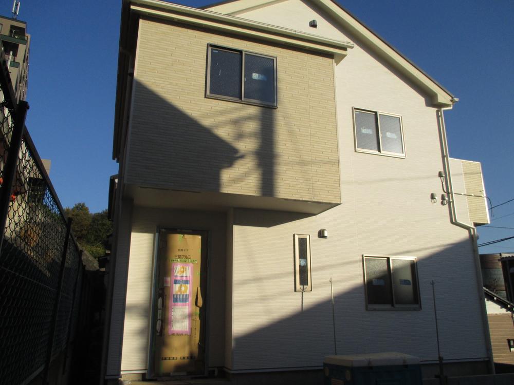 Local appearance photo. ☆ Building 2 Local photo of (11.22) Sunny in the upland ☆