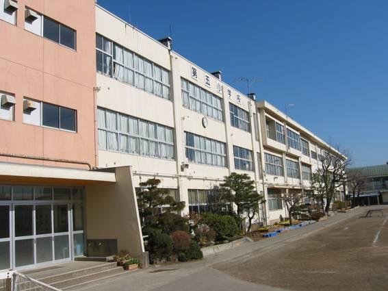 Primary school. 278m to Hachioji Municipal fifth elementary school