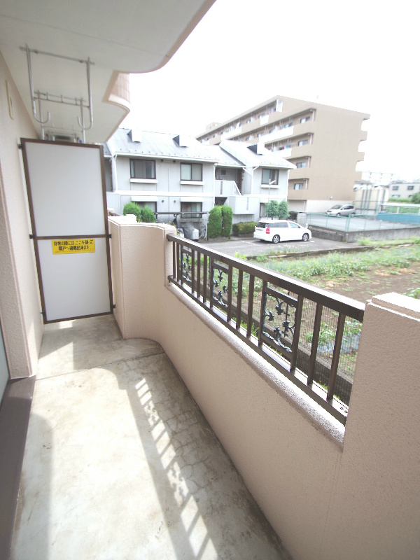 Balcony. Spacious balcony