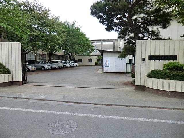 Junior high school. 847m up to Hachioji, Tachikawa opening junior high school